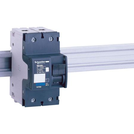 18793 Schneider Electric Acti 9 MCB2P Poles, 40A Curve C