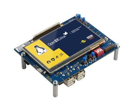 STM32MP135F-DK STMicroelectronics Discovery kit with STM32MP135F MPU Board