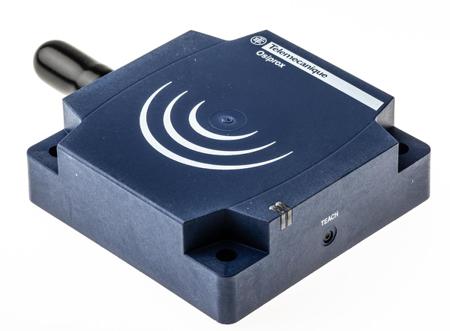 XS8D1A1PAM12 Telemecanique Sensors Inductive Block Proximity Sensor, 60 mm Detection, PNP NO, 12 → 24 V dc