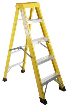 553-816 RS PRO Fibreglass 5 steps Step Ladder, 1.33m platform height