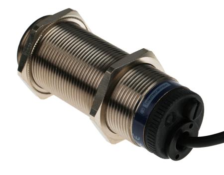XSAV11801 Telemecanique Sensors, M30, NC Inductive Sensor 81mm Length, 24 → 210 V dc, 24 → 240 V ac supply voltage