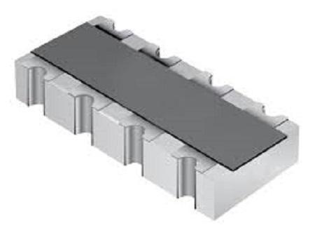 CAT16A-331J4LF Bourns 330Ω Resistor Array, 4 Resistors, 0.25W total, 1206 (3216M), Concave