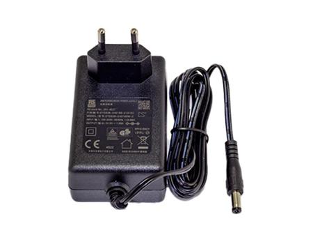 270-7406 RS PRO 25W Plug-In AC/DC Adapter 5V dc Output, 5A Output