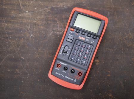 174-9556 RS Pro Current & Voltage Calibrator