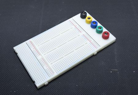 835-2716 RS Pro , Prototyping Solderless Breadboard 83 x 147 x 19mm