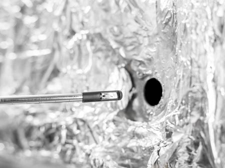 0563-0425 Testo Telescopic Vane Anemometer, 30m/s Max, Measures Air Velocity, Temperature, Volume Flow