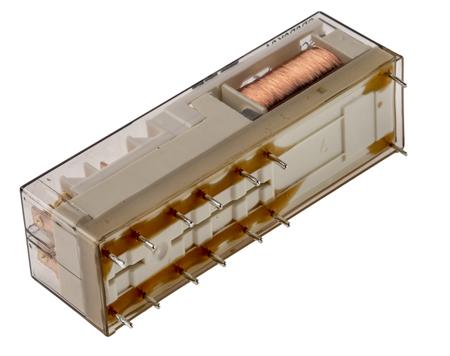 SR6B6K24 TE Connectivity 4PNO, DPST Non-Latching Relay PCB Mount, 24V dc Coil, 8 A