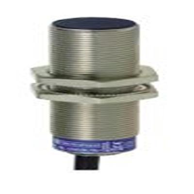 XS2M18MA250 Telemecanique Sensors 63.5mm Non Flush Mount , Inductive Proximity Sensor NO Output, 8 mm Detection , IP68