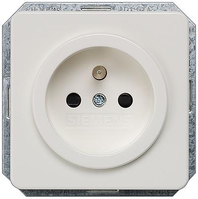5UB1315 Siemens 5UB13 White Electrical Socket, 16A, CEE
