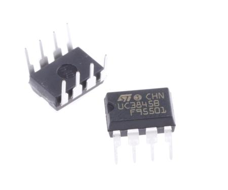 UC3845BN STMicroelectronics , PWM Controller, 500 kHz 8-Pin, PDIP