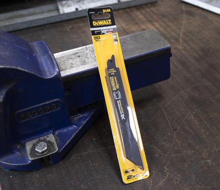 DT99552-QZ Dewalt 203mm Cutting Length, Reciprocating Saw Blade, 14/18 TPI Teeth Per Inch