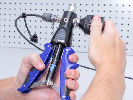 7090 Time Electronic Pneumatic Pressure Pump Kit 40bar