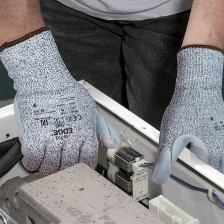 48703070 Ansell Edge 48-703 Grey Glass Fibre, Polyethylene Cut Resistant, Heat Resistant Work Gloves, Size 7, Leather Coating