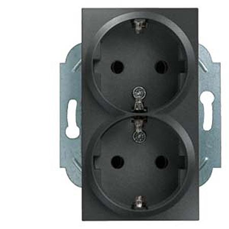 5UB2212-5KK Siemens Metallic Socket Outlet, 16A