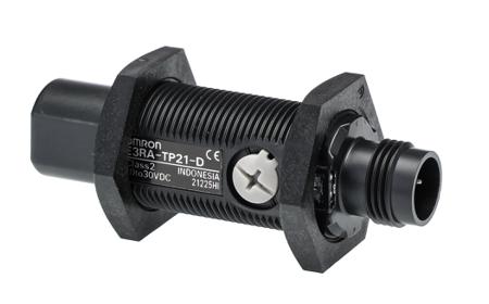 E3RA-TP21 Omron Through Beam Photoelectric Sensor, Barrel Sensor, 15 m Detection Range