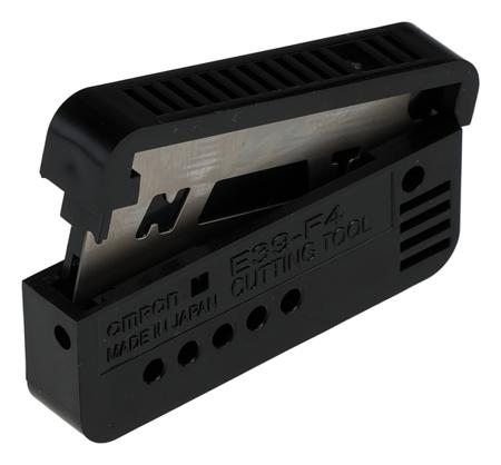 E32-T11L Omron Through Beam (Emitter and Receiver) Photoelectric Sensor 250 mm Detection Range IP67 Barrel Style