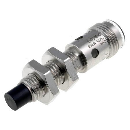 E2A-S08KN04-M1-B1 Omron Inductive Threaded Barrel Proximity Sensor, M8, 4 mm Detection, PNP NO, 12 → 24 V dc