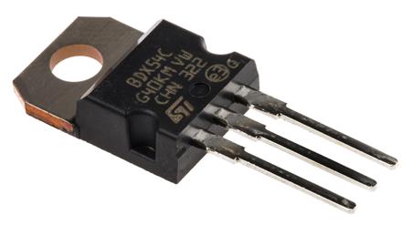 BDX54C STMicroelectronics  PNP Darlington Transistor, 8 A 100 V HFE:750, 3-Pin TO-220