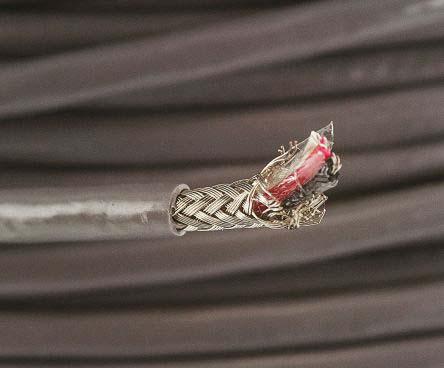 3303 SL001 Alpha Wire Alpha Essentials Communication & Control Control Cable, 3 Cores, 0.09 mm² 28 AWG, Screened, 305 m, Grey