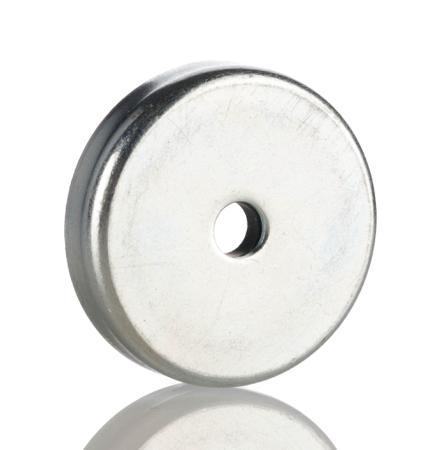 E877 Eclipse Pot Magnet 32mm Hole Ferrite, 3.6kg Pull