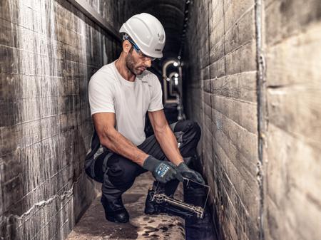 6006806 Uvex phynomic F XG Black Elastane, HPPE, Polyamide, Steel Cut Resistant Work Gloves, Size 6, Aqua Polymer Coating