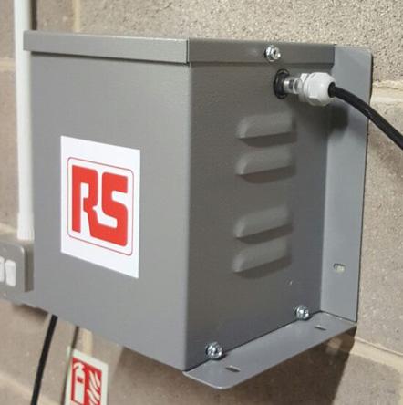122-6706 RS PRO 1.65 kVA Intermittent 5 Mins on 15 Mins off Site Transformer, 230V ac Primary, 110 (55V Secondary, 2 x 16A O/P