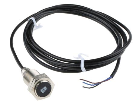 701-8222 RS Pro, M18 x 1, NPN Inductive Sensor 48mm Length, 10 → 30 V dc supply voltage , IP67 Rating