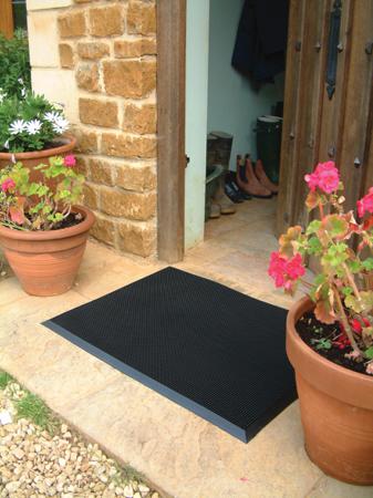 FT010001 Coba Europe , Anti-Slip Mat, Rubber Scraper, Black, 11 mm-13mm Thickness