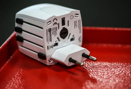 RS_824-6077 SKROSS Australia, China, Europe, Japan, UK, USA to Australia, China, Europe, Japan, UK, USA Travel Adapter, Rated At
