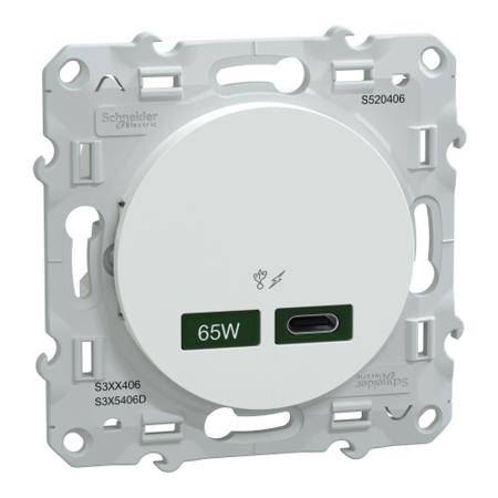 S520406 Schneider Electric Straight, Flush Mount, Socket Type USB C IP20 USB Connector