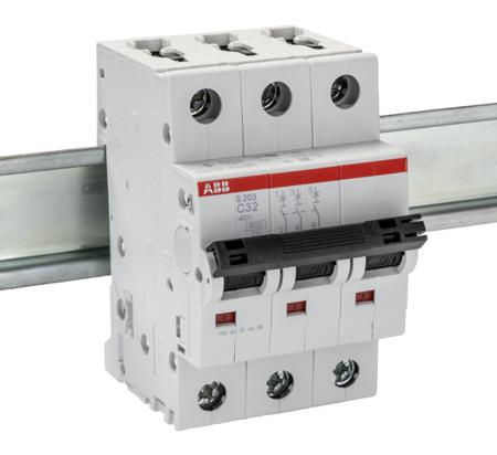 2CDS253001R0324-S203-C32 ABB System Pro M Compact S200 MCB, 3P, 32A Curve C, 400V AC, 10 kA Breaking Capacity