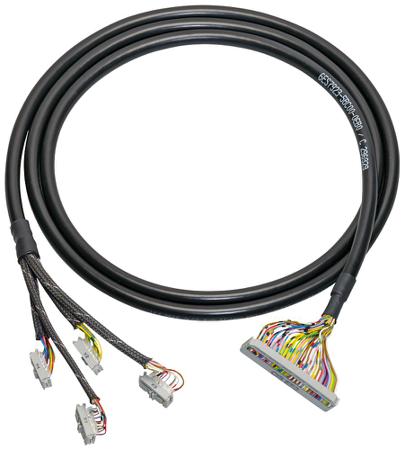 6ES79235BC500EB0 Siemens Connecting Cable for use with SIMATIC S7-300 / S7-1500 Digital I/O Modules, 98.425 in, SIMATIC S7