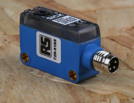 729-5185 RS Pro Background Suppression Photoelectric Sensor 5 → 250 mm Detection Range PNP Block Style IP67
