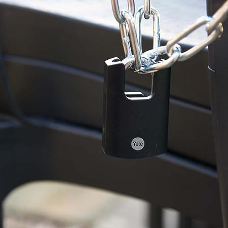 Y121B-50-132-1 Yale Padlock Brass Padlock, 9.5mm Shackle, 57mm Body