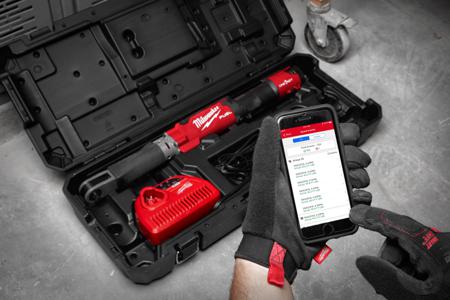 M12ONEFTR38-201C Milwaukee M12 ONEFTR38 Cordless Torque Wrench, 13.6Nm- 135.6Nm, 0.375 in Drive, 1 Cordless