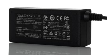 904-8480 RS Pro 72W Desktop Power Supply, 100 → 240 V ac, 12V dc 6A Output Level VI 1 Output, C14
