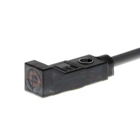E2S-Q25 1M Omron Inductive Block Proximity Sensor, 2.5 mm Detection, PNP NO, 12 → 24 V dc