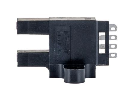 EE-SX675 Omron Through Beam (Fork) Photoelectric Sensor Maximum of 5 mm Detection Range NPN IP50 Fork Style