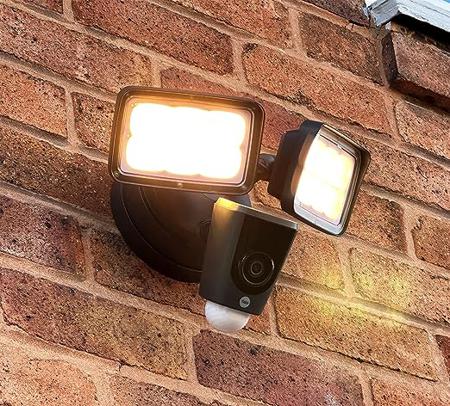 YFL01-BLK Yale Network Outdoor IR CCTV Camera