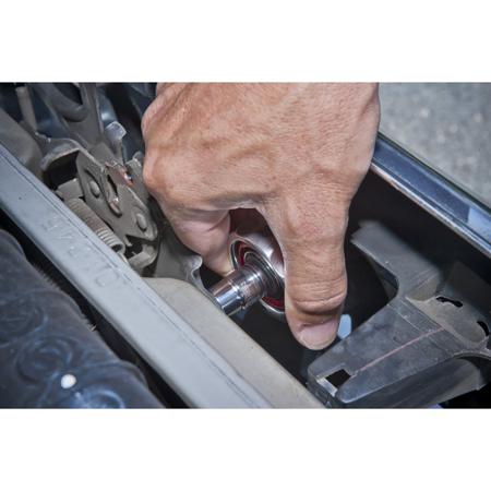 81270 GearWrench 3/8 in Finger Control Ratchet with Ratchet Handle