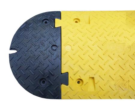 174-5929 RS Pro High Visibility Black, Yellow Rubber Speed Bump 27 Dia.mm Asphalt Fixation Bolt, H Link for Road Transport