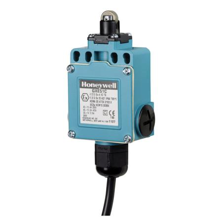GXE51C IP67 Snap Action Limit Switch Plunger Die Cast Zinc, NO/NC, 240V