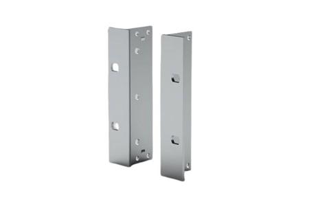 24560197 nVent SCHROFF EuropacPRO Series Bracket for Use with Stainless Steel EMC Gasket, M4 Thread, 1 Piece(s)