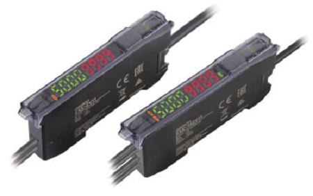 E3X-ZV6M Omron Fibre Amplifier 3 μm, NPN Output Wires, 720 mW, IP50, 12 → 24 V