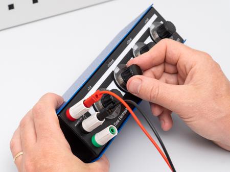 1053 Time Electronic Inductance Decade Box