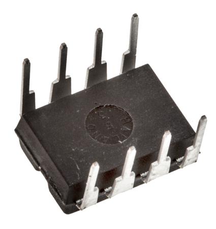 MCP4822-E-P Microchip MCP4822-E/P, 2-channel 12 bit Serial DAC, 8-Pin PDIP