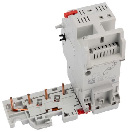 2CSB204101R3400-DDA204-A-40-0-3 ABB 4 Pole RCD, 40A DDA200, 300mA