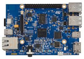 STM32MP157D-DK1 STMicroelectronics Discovery kit with STM32MP157D MPU 32 bit Development Board