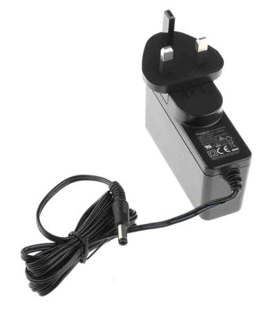 126-2120 RS PRO 24W Plug-In AC/DC Adapter 12V dc Output, 2A Output