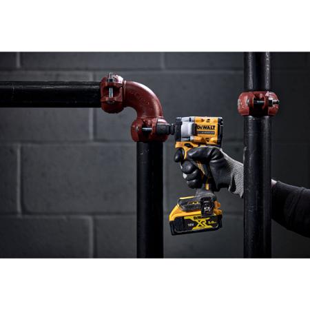 DCF922N-XJ DeWALT 1/2 in 18V Cordless Impact Wrench